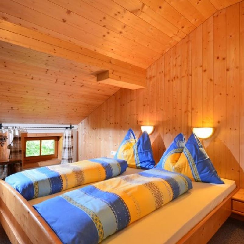 Schlafzimmer 71.jpg
