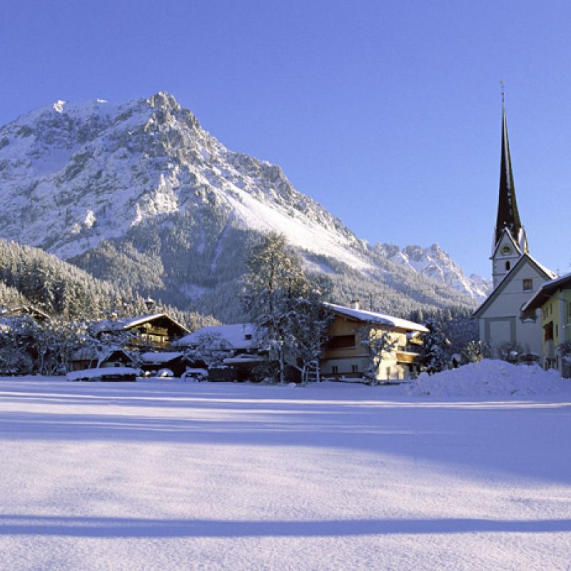 WK_031_Scheffau-Dorf-Winter_TVB-Wilder-Kaiser.JPG